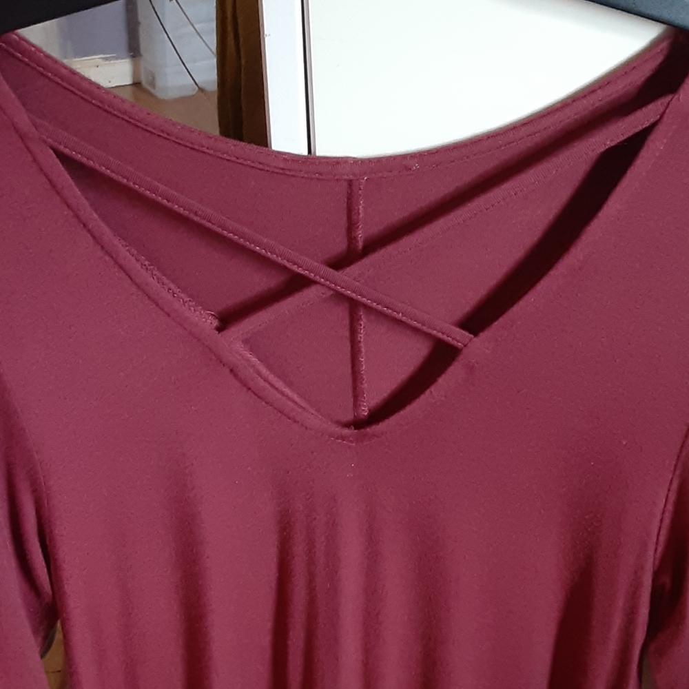 Clothes - Picture 2 of 3